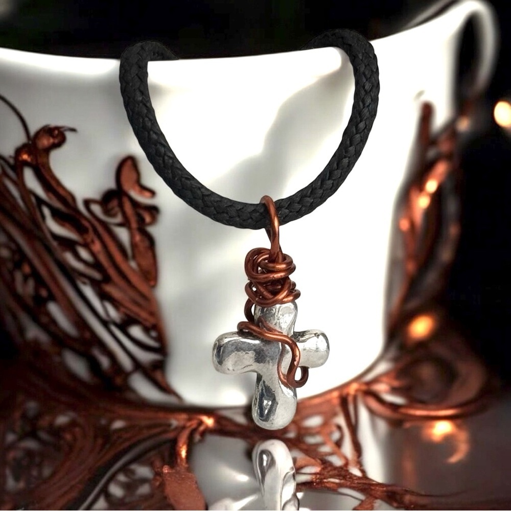 5 For $25💫Alternative Wrapped Cross Pendant Necklace